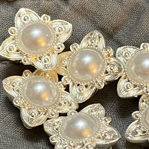 Elegant Silver and Pearl metal spacers